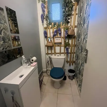 Apartment Centre De *